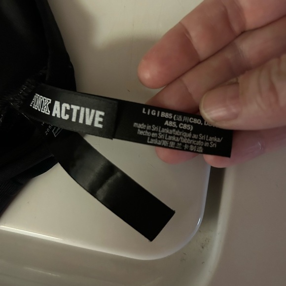 PINK Victoria's Secret Black sports bra - Picture 3 of 3